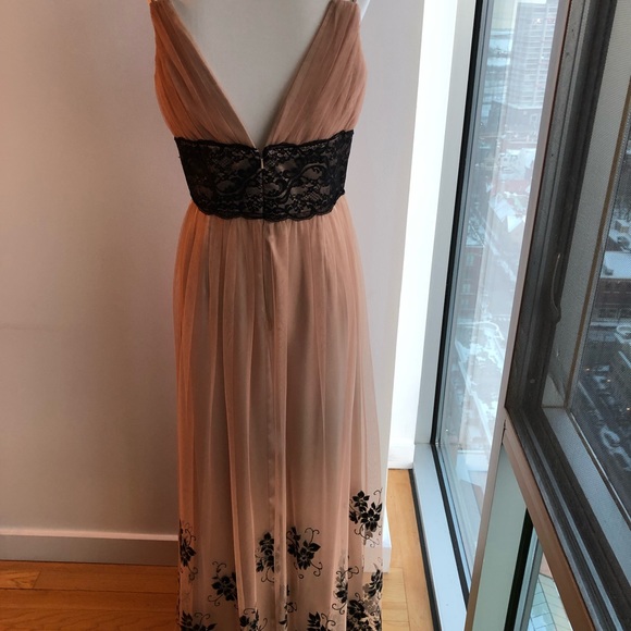 Evening gown - Picture 5 of 7